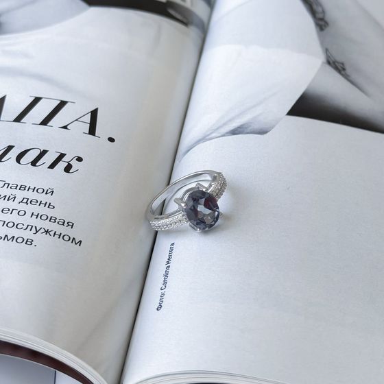 Серебряное кольцо с александритом