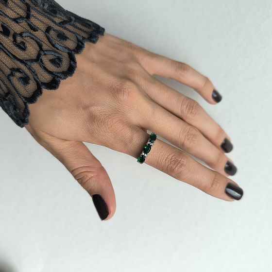 Серебряное кольцо с изумрудом nano 1.136ct
