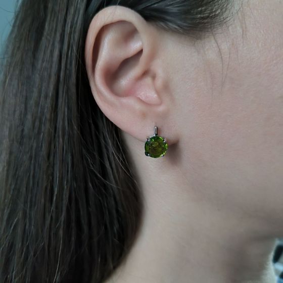 Silver Earrings with Chrysolite (5.214 ct)