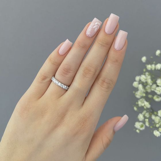 Золотое кольцо с фианитами 5.5ct