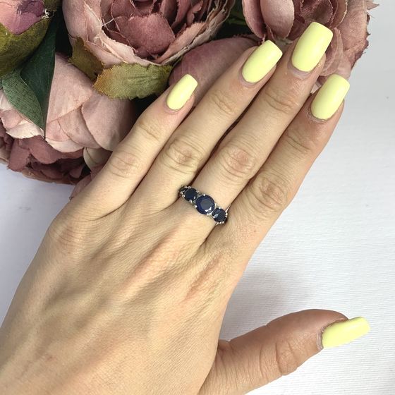 Серебряное кольцо с сапфиром 3.312ct