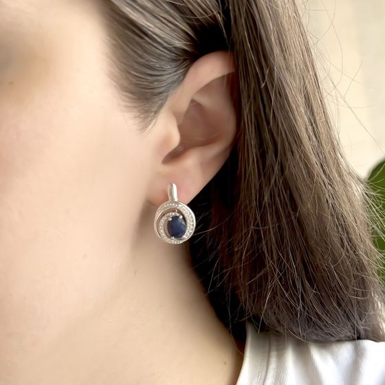 Срібні сережки з сапфіром 3.62ct, фіанітами