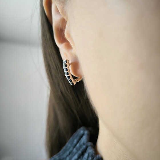 Серебряные серьги с сапфиром 1.434ct, фианитами