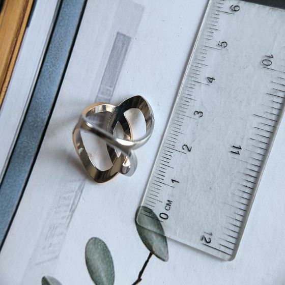 Серебряное кольцо без камней