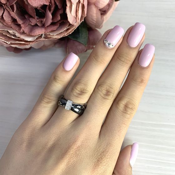 Серебряное кольцо с , емаллю, керамикой