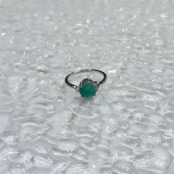 Серебряное кольцо с изумрудом 1.708ct