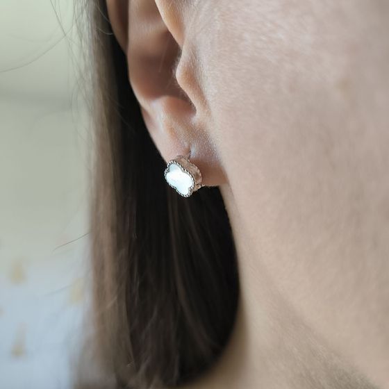 Серебряные серьги с перламутром