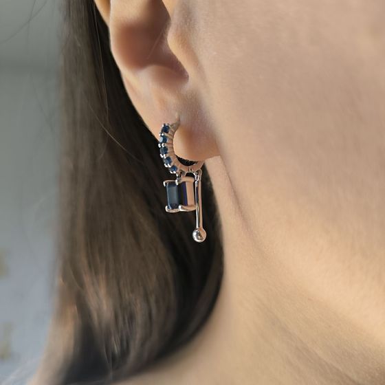Silver earrings with sapphire nano 2.35ct