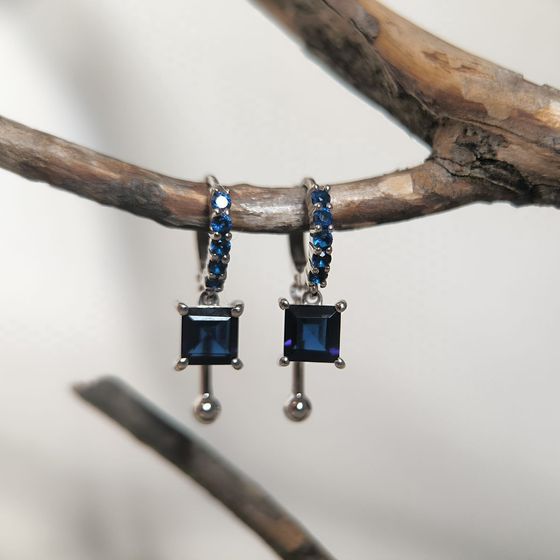 Silver earrings with sapphire nano 2.35ct