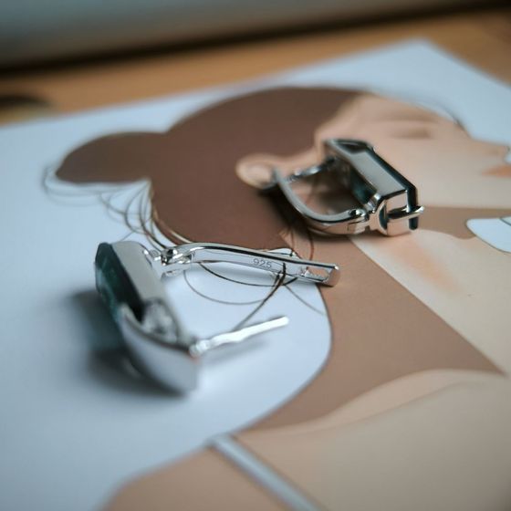 Серебряные серьги с топазом Лондон Блю 4.392ct