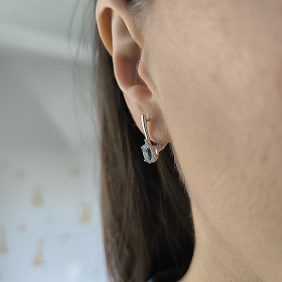 Silver earrings with a 1.874-carat topaz and cubic zirconia