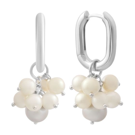 Silver earrings with pearls