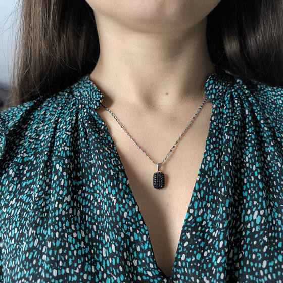 Серебряная подвеска с фианитами