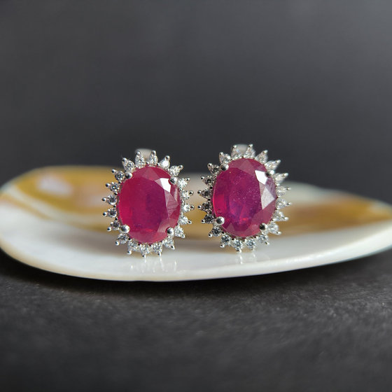 Серебряные серьги с рубином 7.87ct, фианитами