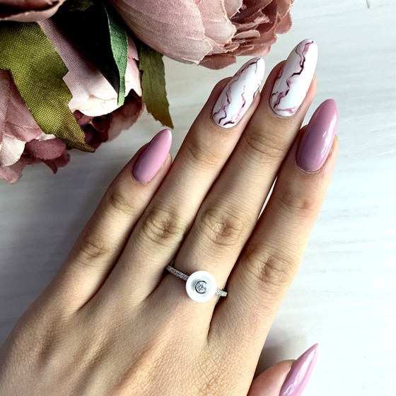 Серебряное кольцо с , керамикой