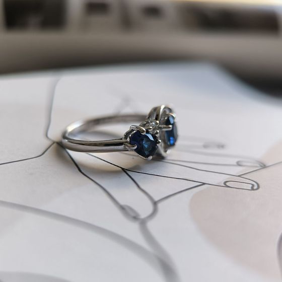 Silver ring with sapphire nano 1.05ct