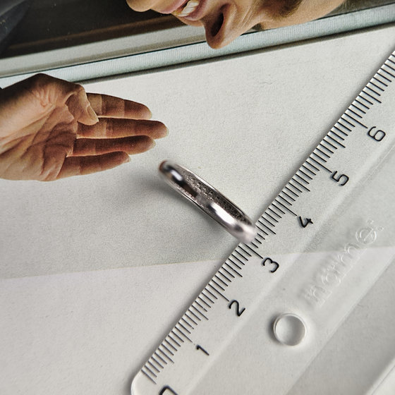 Серебряное кольцо без камней