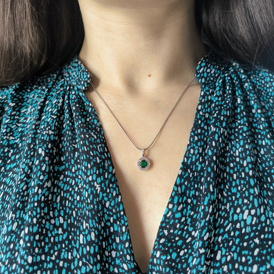 Серебряная подвеска с изумрудом nano 0.9ct