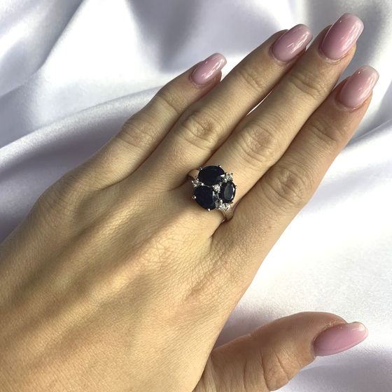 Серебряное кольцо с сапфиром 4.367ct