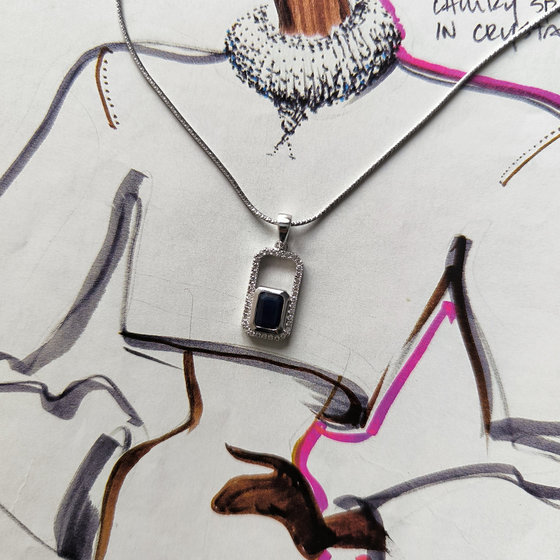 Серебряная подвеска с сапфиром 1.627ct, фианитами