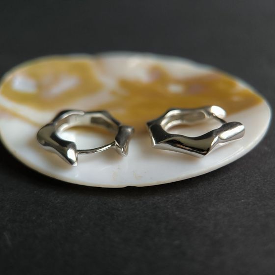 Серебряные серьги без камней