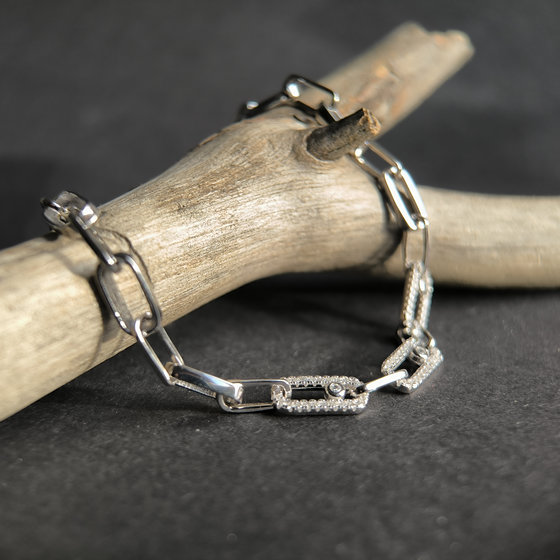 Серебряный браслет с фианитами