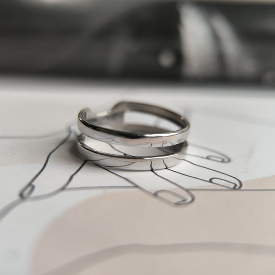 Серебряное кольцо без камней