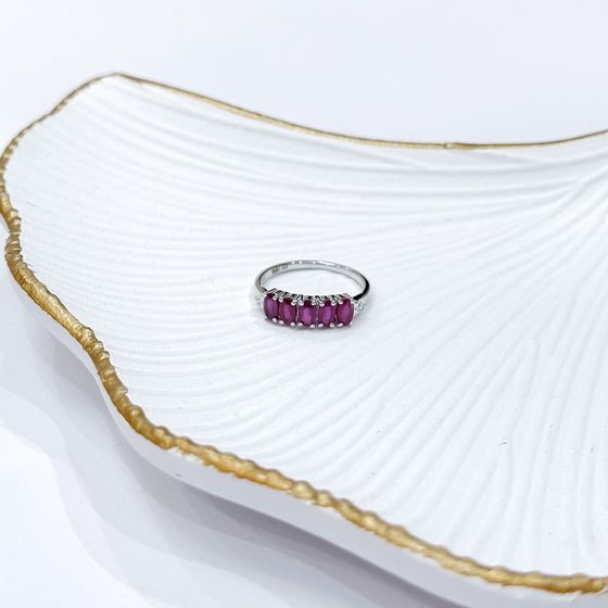 Срібна каблучка з рубіном 1.672ct, фіанітами