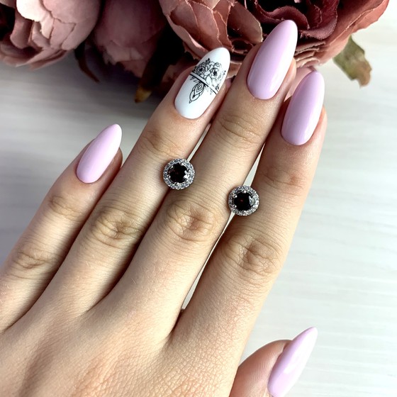 Серебряные серьги с гранатом 1.646ct