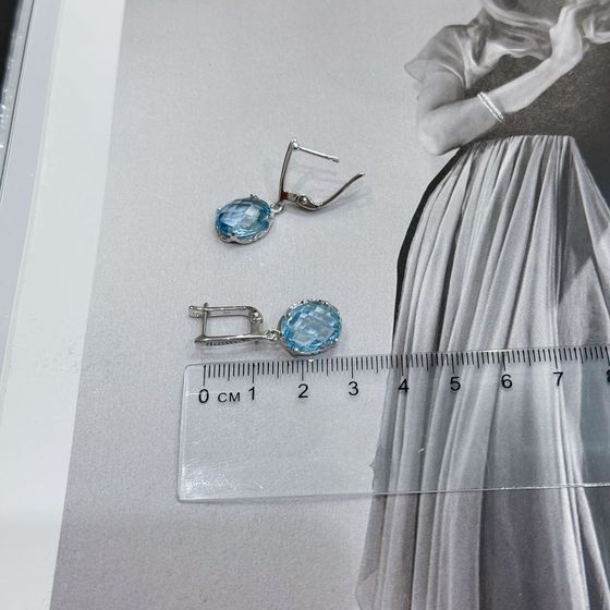 Серебряные серьги с топазом 10.883ct