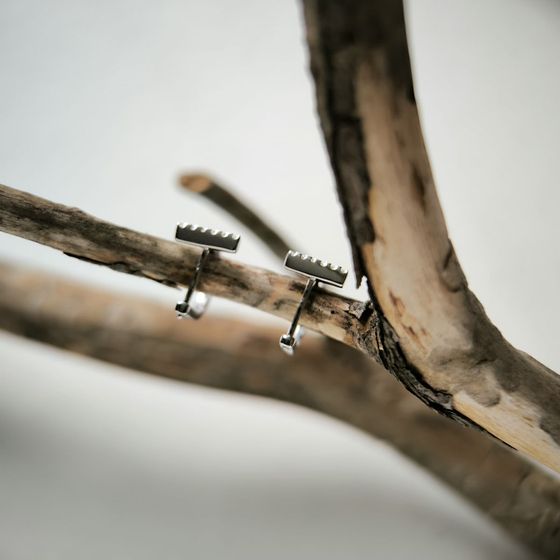 Серебряные серьги с фианитами