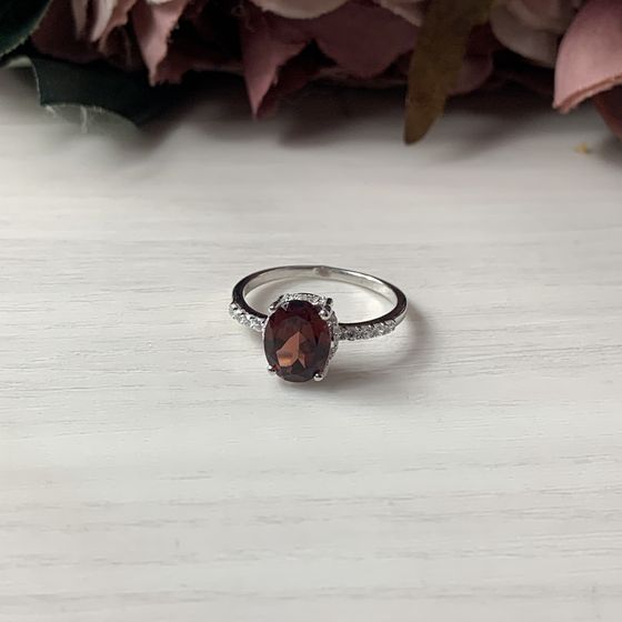 Silver earrings with garnet (4.895 carats)