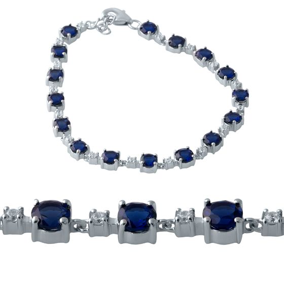 Silver bracelet with a 6.43-carat nano sapphire