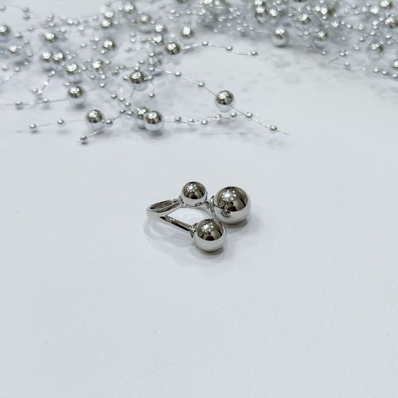 Silver ring without stones