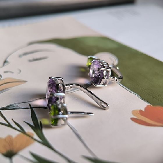 Silver earrings with amethyst, chrysolite