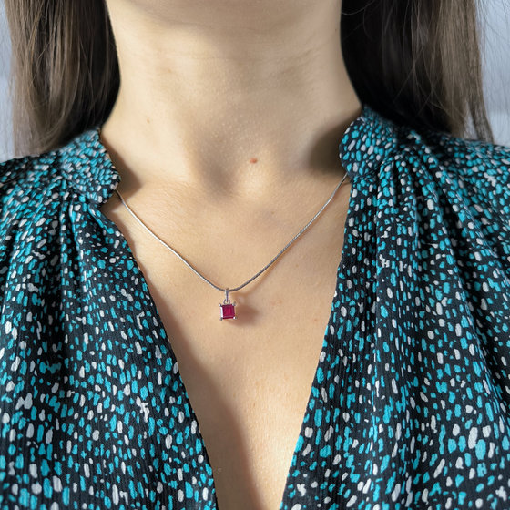 Серебряная подвеска с рубином 0.96ct
