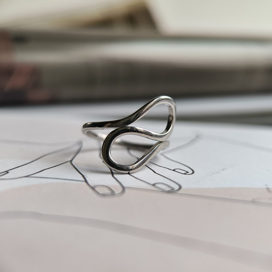 Серебряное кольцо без камней