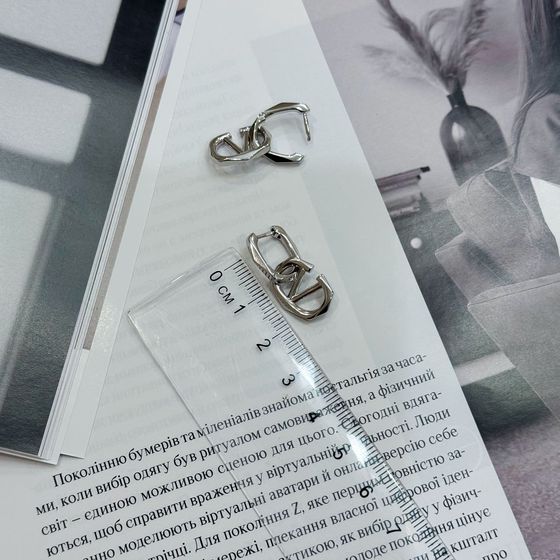 Серебряные серьги без камней