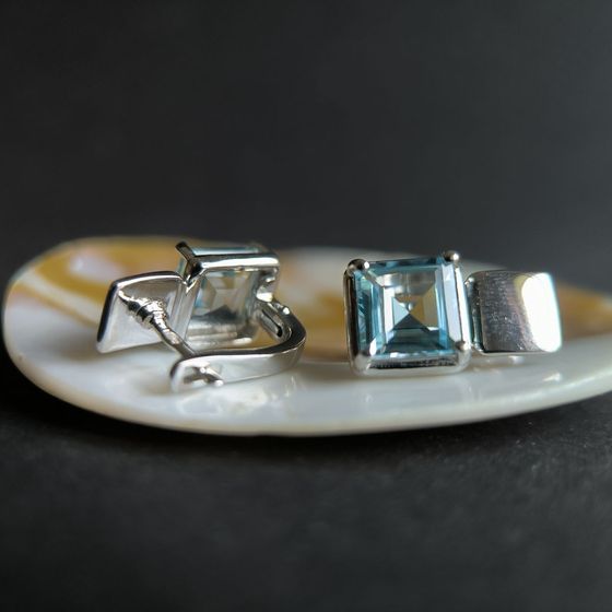 Срібні сережки з топазом 5.838ct