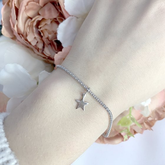 Silver bracelet without stones