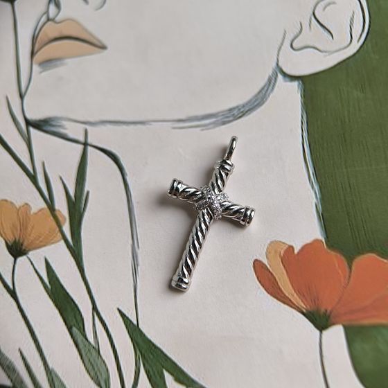 Silver cross without stones