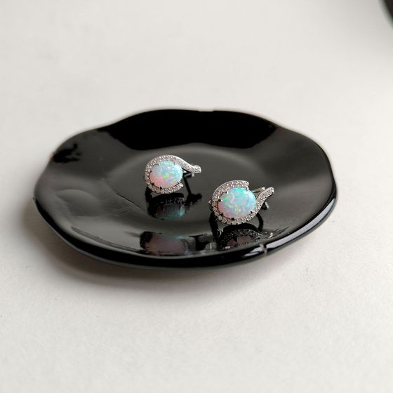 Срібні сережки з опалом 2.633ct, фіанітами