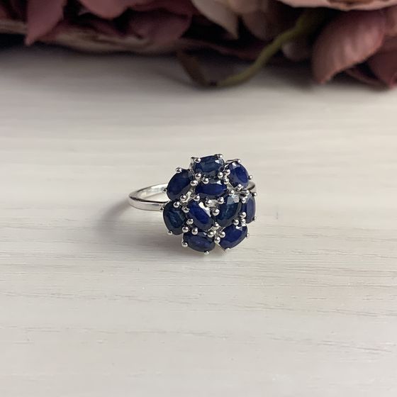 Серебряное кольцо с сапфиром 2.838ct