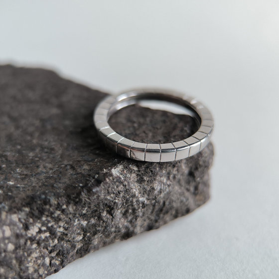 Silver ring with cubic zirconia