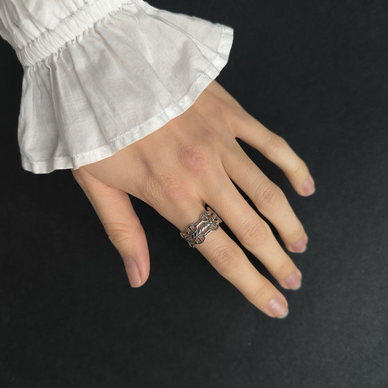 Silver ring without stones
