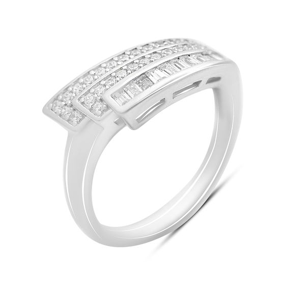 Серебряное кольцо с фианитами