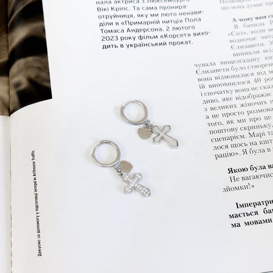 Silver earrings with phianites, mother of pearl