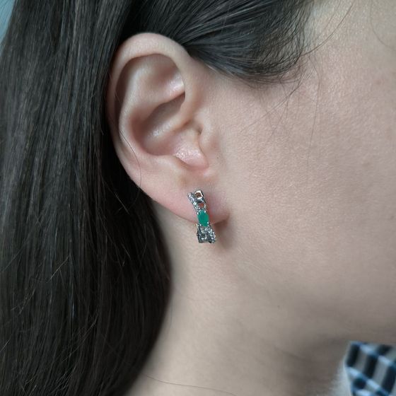 Срібні сережки зі смарагдом, фіанітами