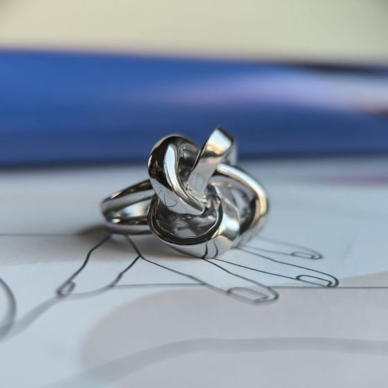 Серебряное кольцо без камней