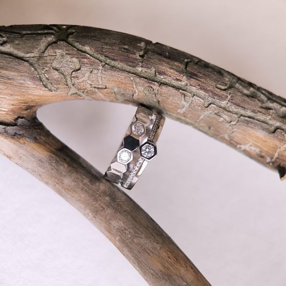 Серебряное кольцо с фианитами